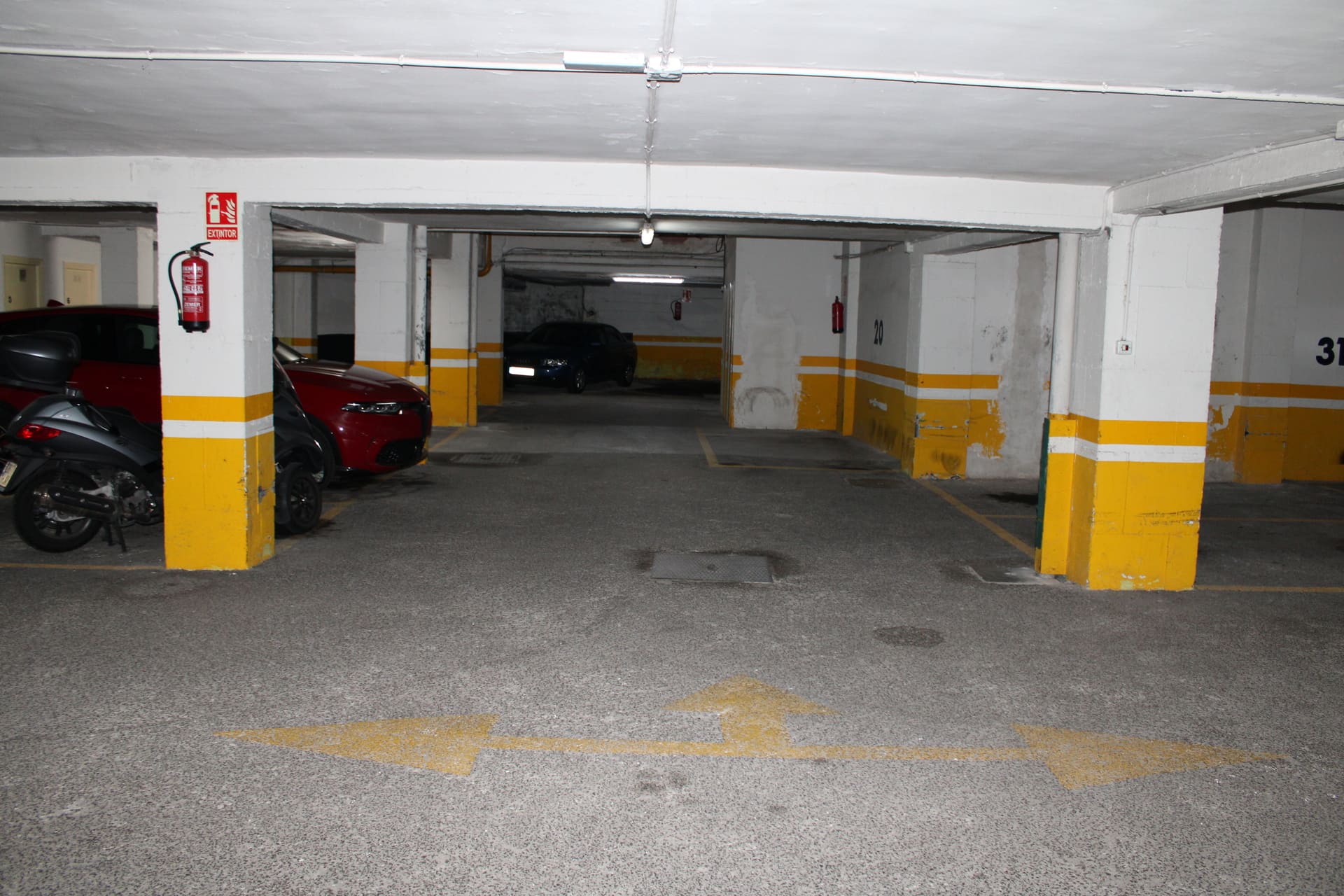 Desclasificacion de Garaje en Cardenal Cienfuegos